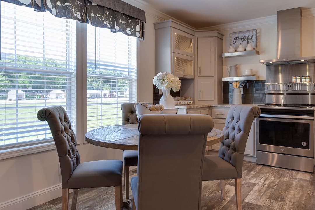 Gs sierra  kitchen home features