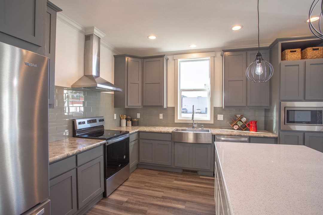 Sequoia kitchen home features