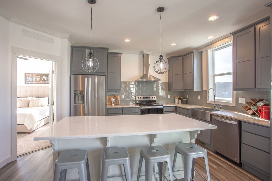 Sequoia kitchen home features