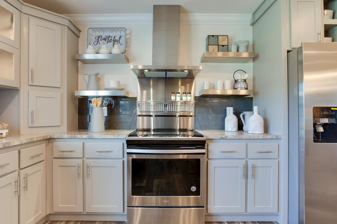 Gs sierra  kitchen home features