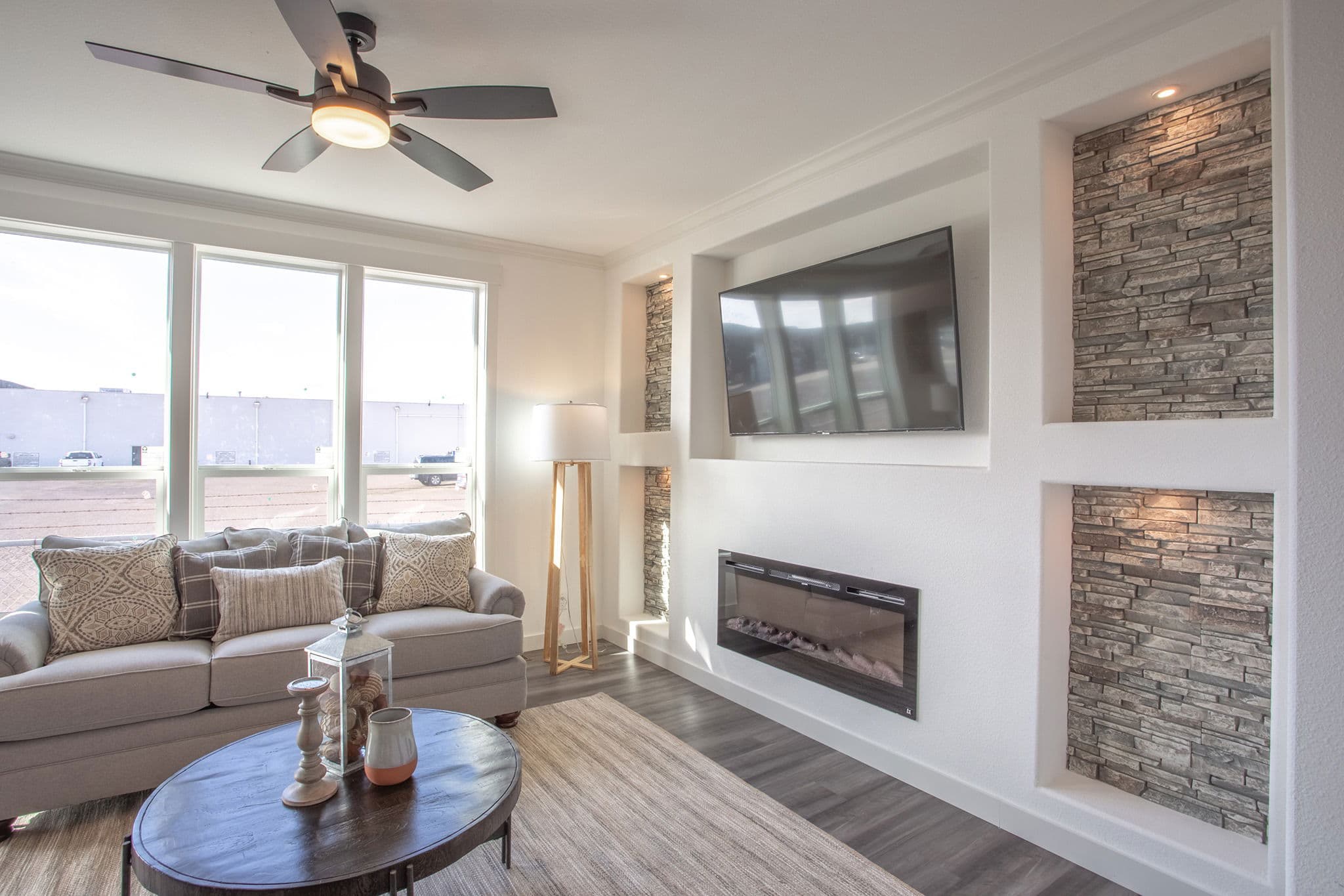 Sequoia interior home features