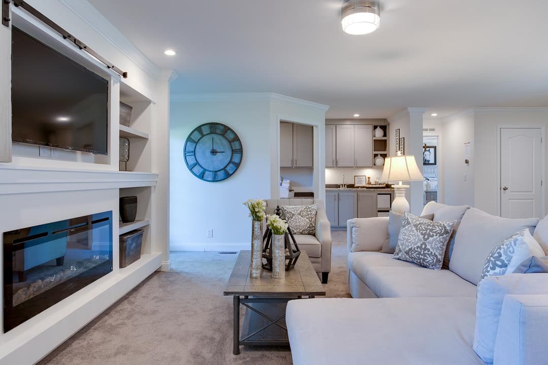 Gs sierra  interior home features