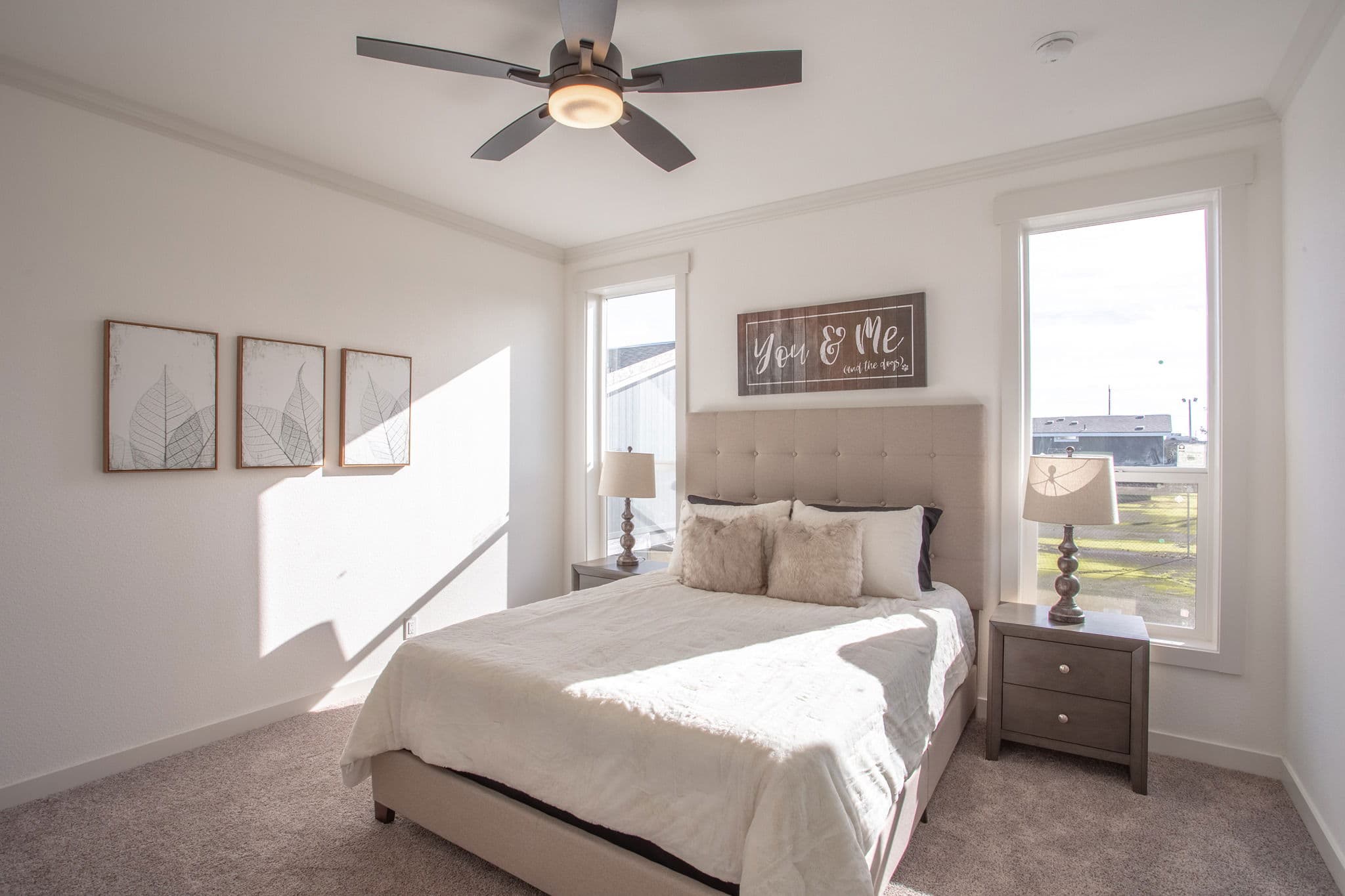 Sequoia bedroom home features